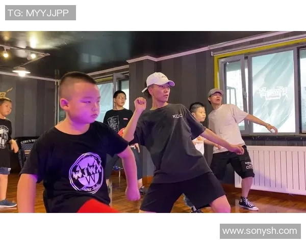 深入分析上海街舞队的战术控制与团队协作技巧