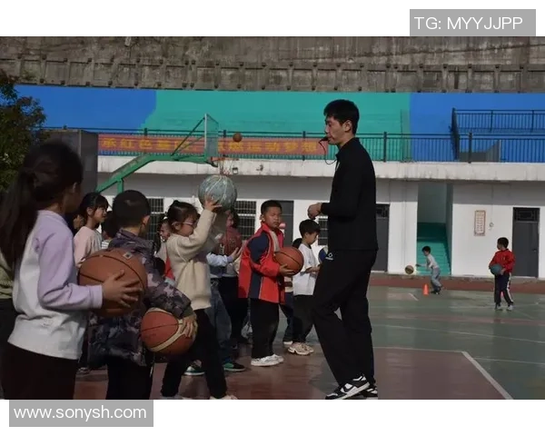 聚焦篮球:杭州篮球队在意识提升与团队协作中的探索与实践 聚焦篮球:杭州篮球队在意识提升与团队协作中的探索与实践