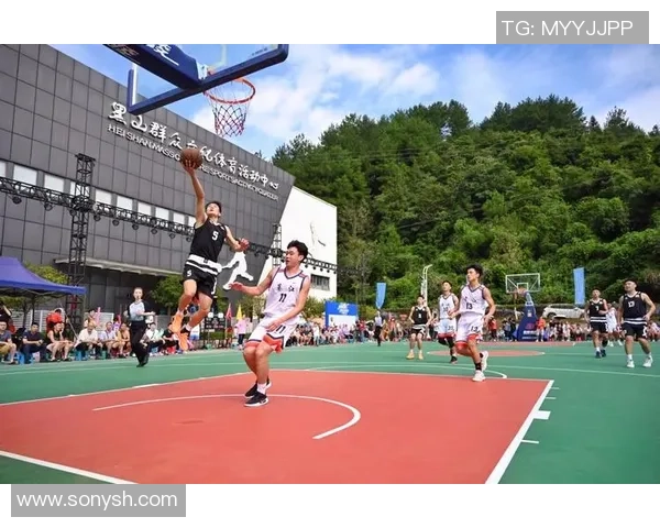 重庆篮球队在总决赛积分榜上以95分稳居第一名展现强大实力